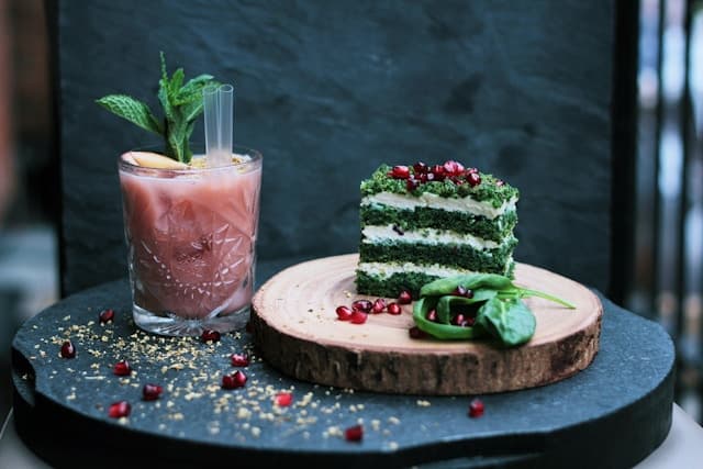 Comment atténuer le stress de rédaction de mémoire avec un doux dessert